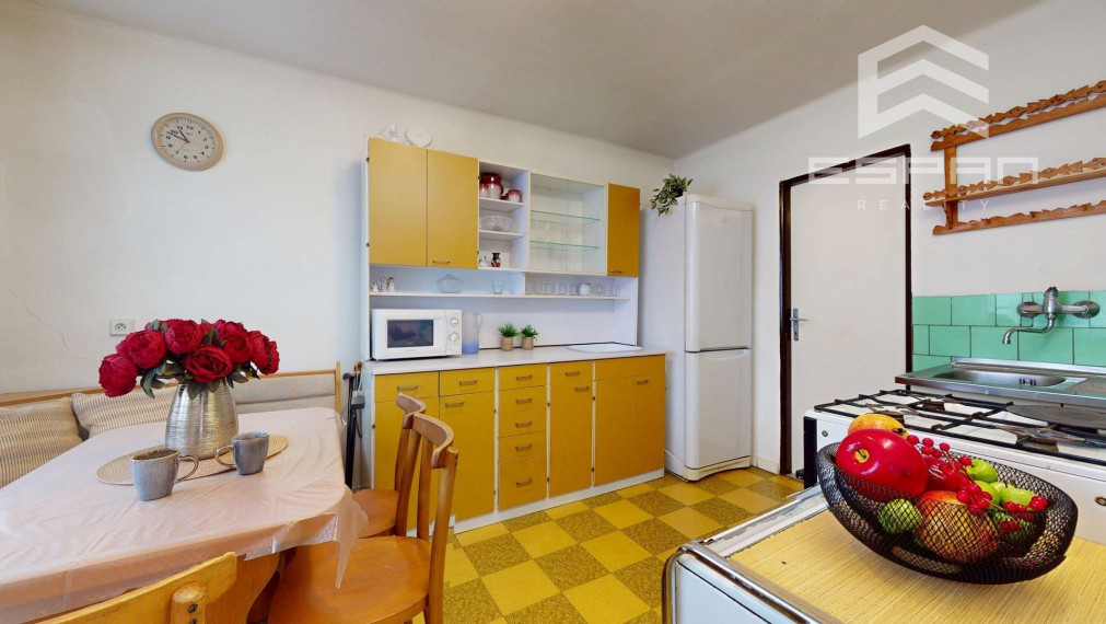 Rodinný dom  v pôvodnom stave v obci Veľké Leváre