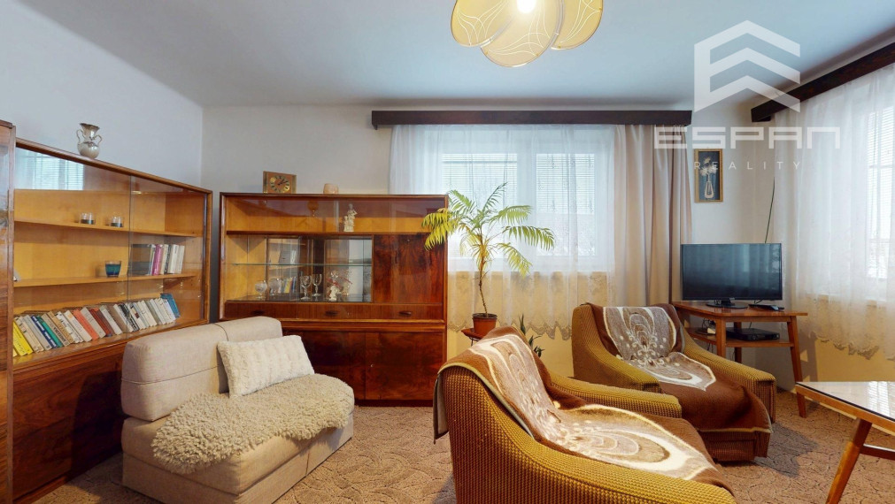 Rodinný dom  v pôvodnom stave v obci Veľké Leváre