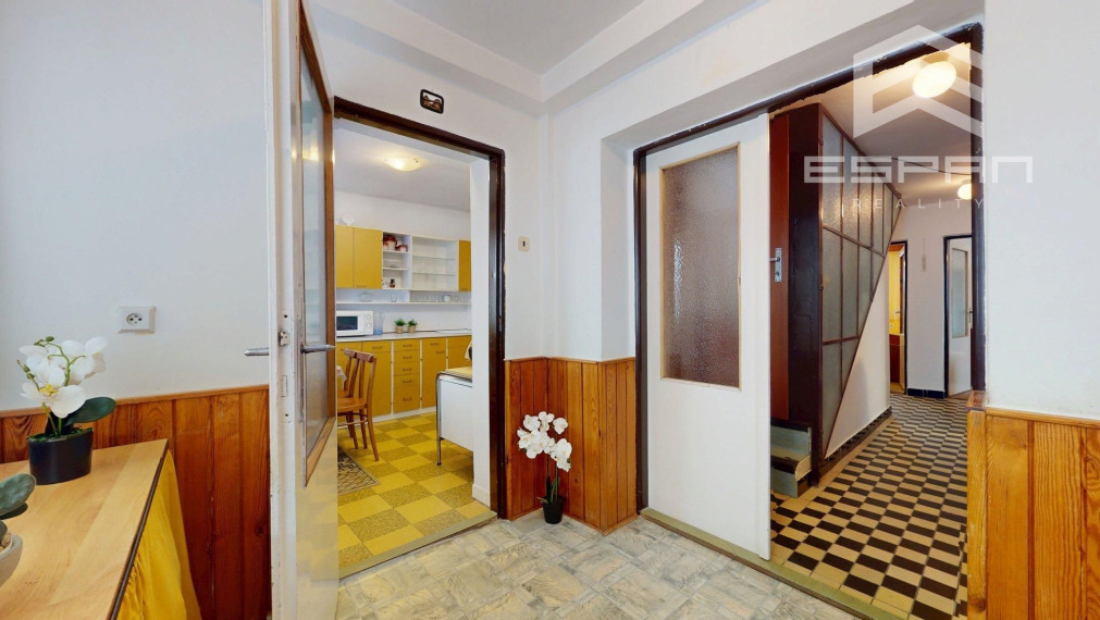 Rodinný dom  v pôvodnom stave v obci Veľké Leváre