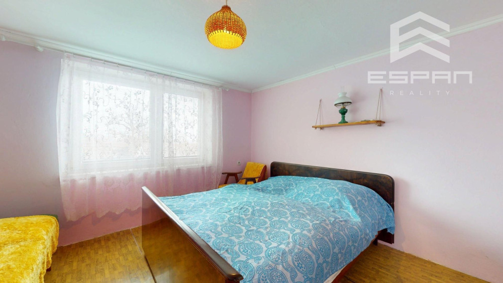 Rodinný dom  v pôvodnom stave v obci Veľké Leváre