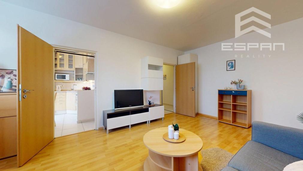 Na prenájom zariadený 2 izbový byt v príjemnej časti Ružinova, Exnárova