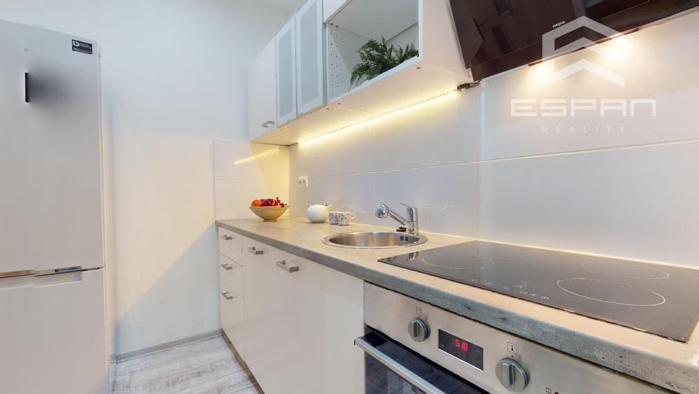 2 izbový byt po kompletnej modernej rekonštrukcii v tesnej blízkosti Trnavského mýta