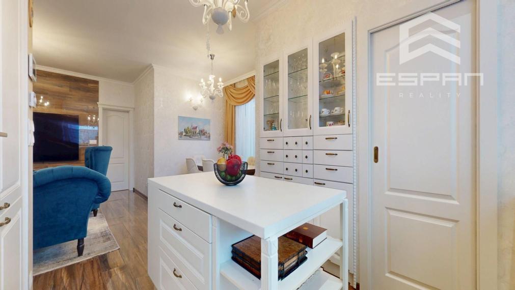 Nadštandardne vybavaný rodinný dom s bazénom v obci Kostolište