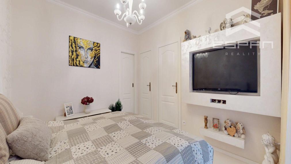 Nadštandardne vybavaný rodinný dom s bazénom v obci Kostolište