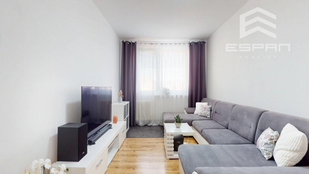 2 izbový byt v Dúbravke - Gallayova ul. 