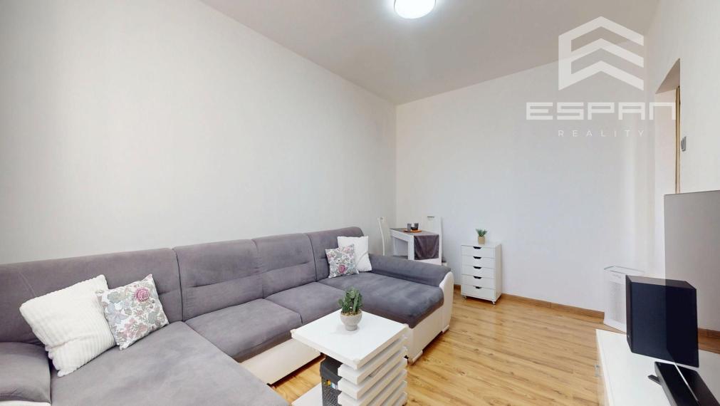 2 izbový byt v Dúbravke - Gallayova ul. 