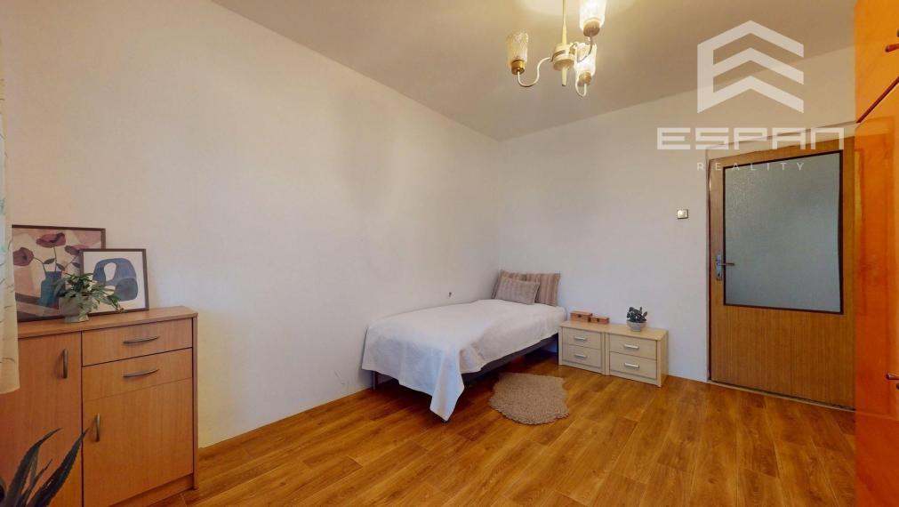 Prenájom 2i bytu v rodinnom dome, Kostolište