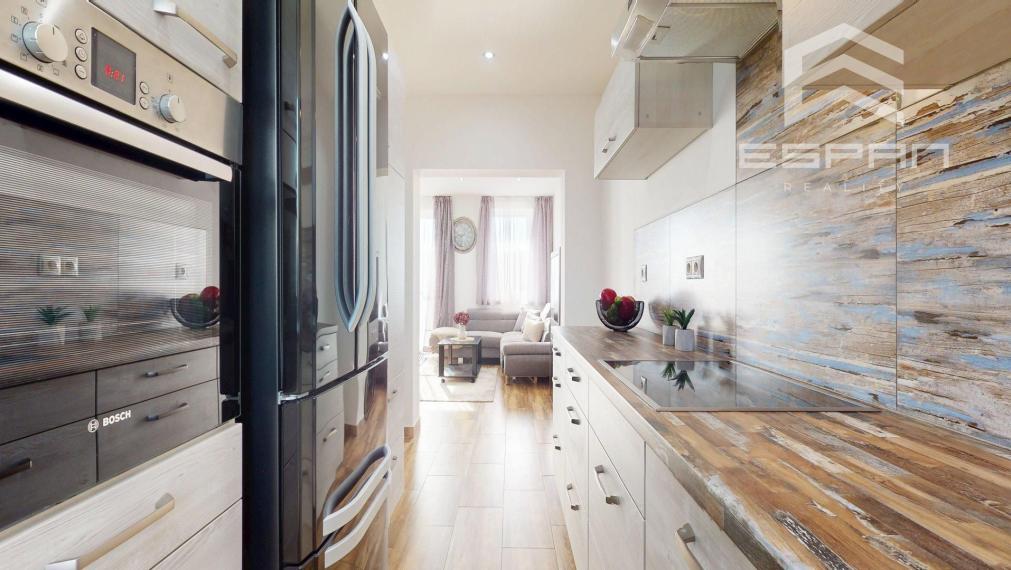 Novostavba rodinného domu s nerušeným výhľadom na ul. Lesná v Stupave