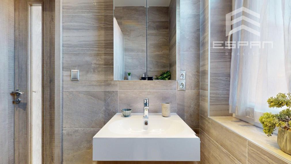 Novostavba rodinného domu s nerušeným výhľadom na ul. Lesná v Stupave