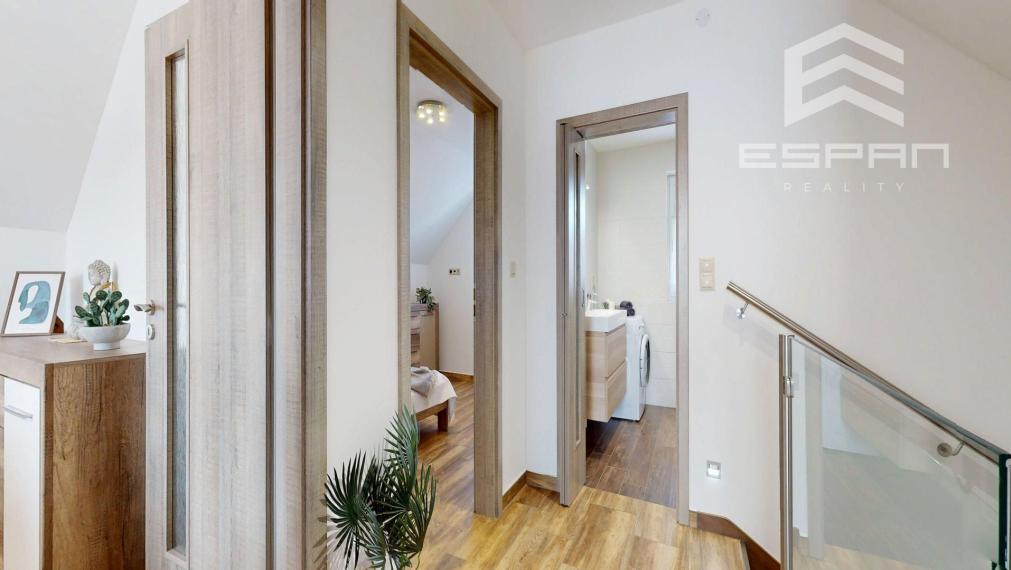 Novostavba rodinného domu s nerušeným výhľadom na ul. Lesná v Stupave