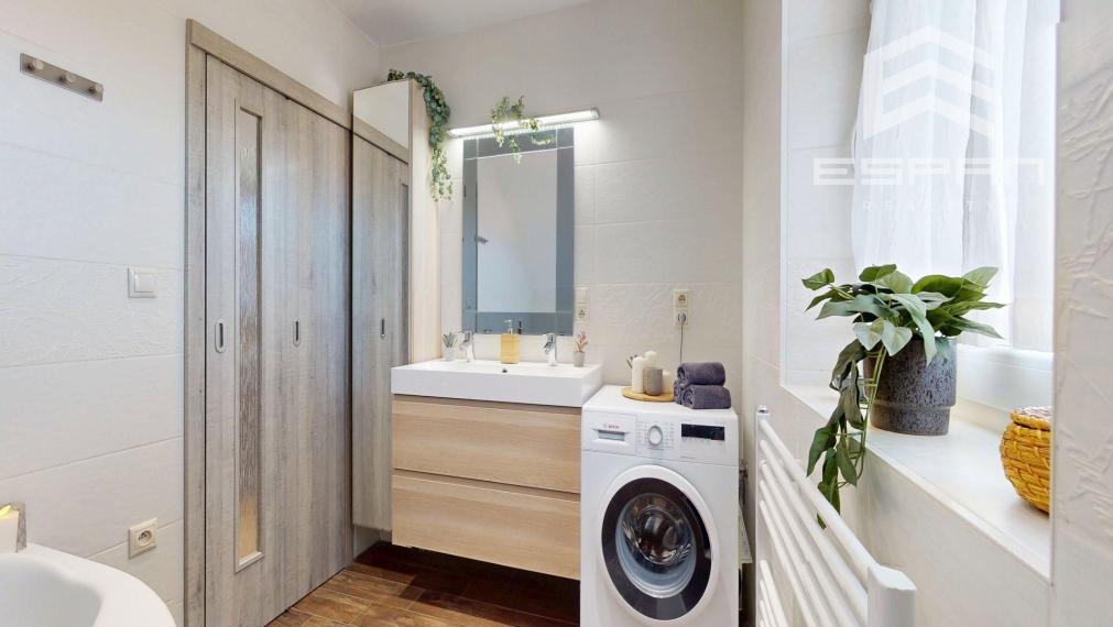 Novostavba rodinného domu s nerušeným výhľadom na ul. Lesná v Stupave