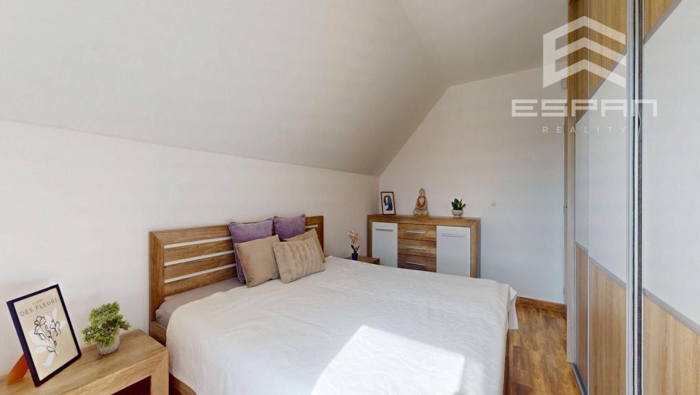 Novostavba rodinného domu s nerušeným výhľadom na ul. Lesná v Stupave