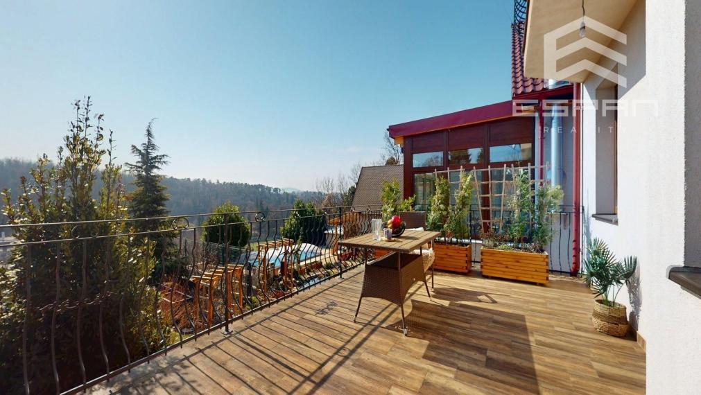 Novostavba rodinného domu s nerušeným výhľadom na ul. Lesná v Stupave