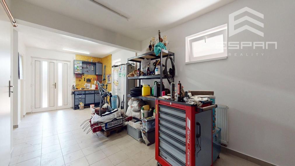 Novostavba rodinného domu s nerušeným výhľadom na ul. Lesná v Stupave