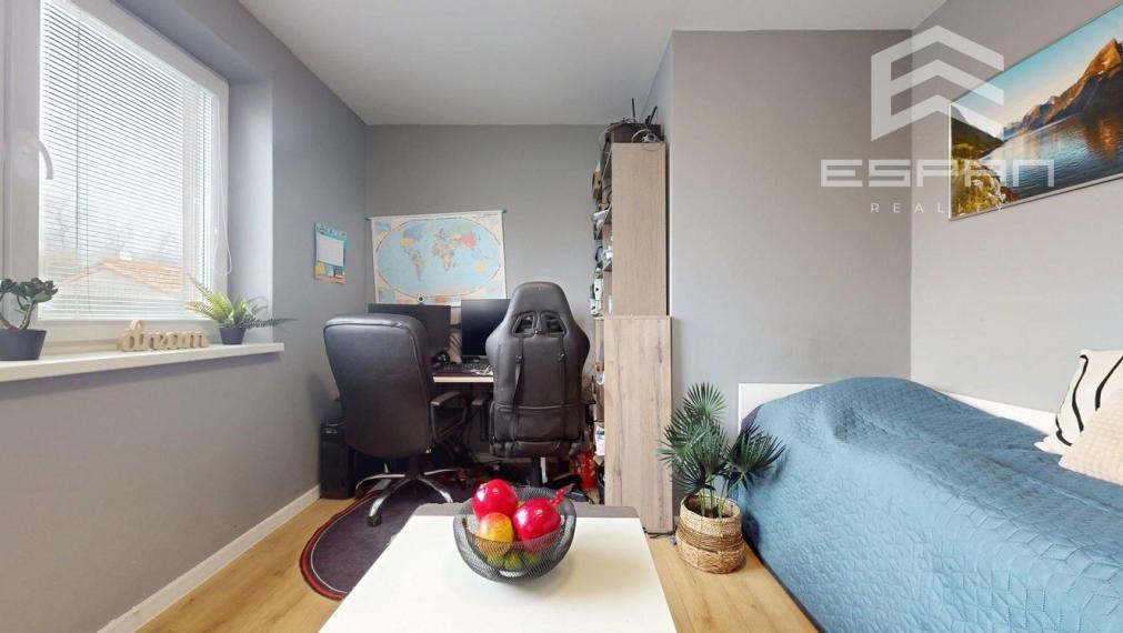 Zariadený 3 izbový dom so záhradou v  Píniovej aleji pri Malackách