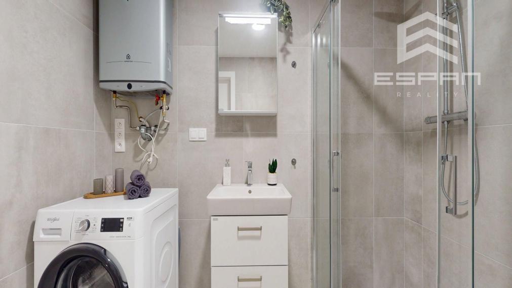 Moderný loft v novostavbe s parkingom na prenájom - Kostolište