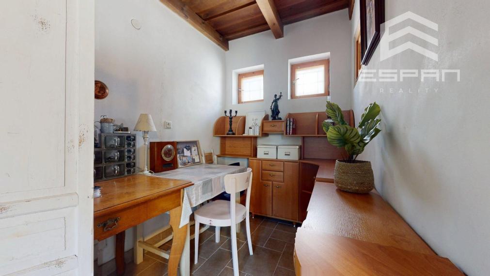 Rodinný dom z roku 1904 v zachovanom vidieckom štýle 