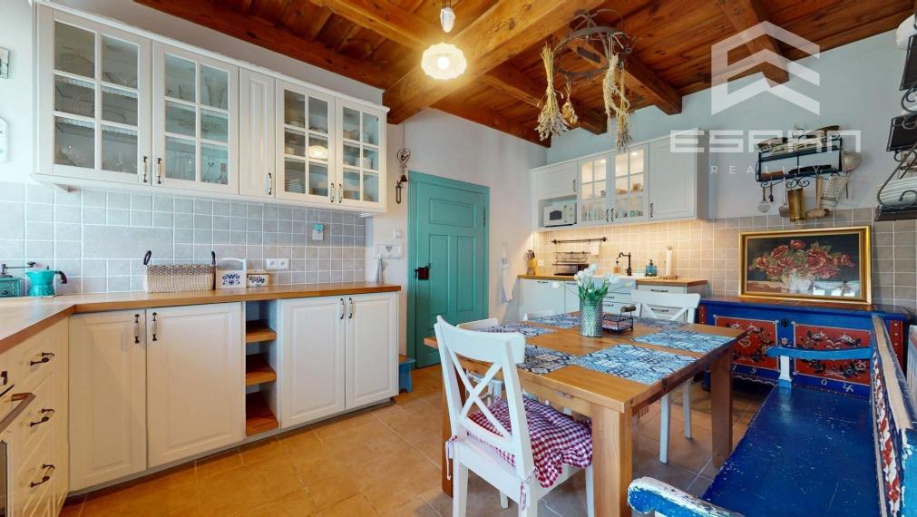 Rodinný dom z roku 1904 v zachovanom vidieckom štýle 