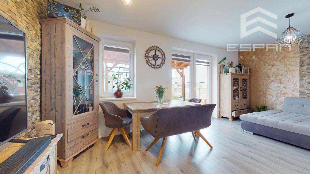 Zariadená novostavba 4 izb. rodinného dvojdomu na ul. Agátová v Kostolišti