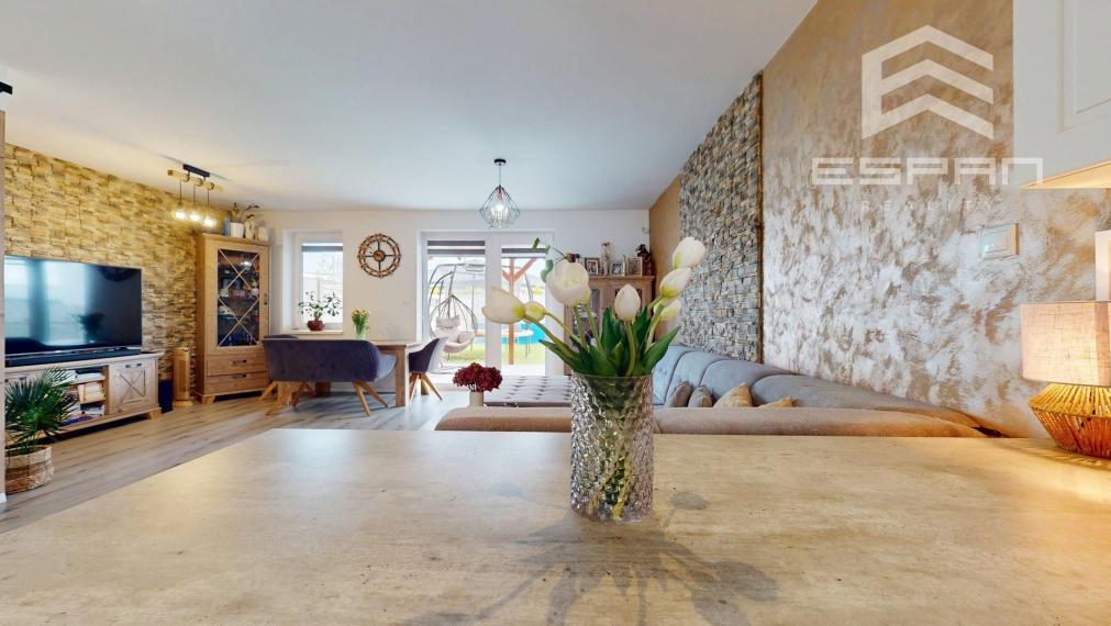 Zariadená novostavba 4 izb. rodinného dvojdomu na ul. Agátová v Kostolišti