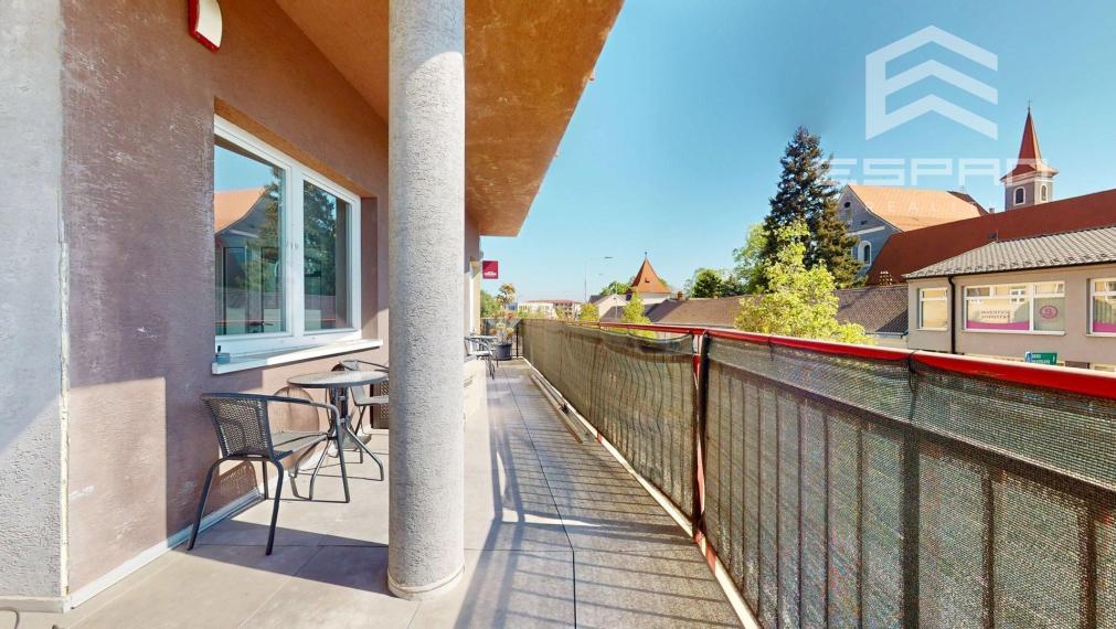 Kancelársky/obchodný priestor na prenájom v centre mesta Malacky