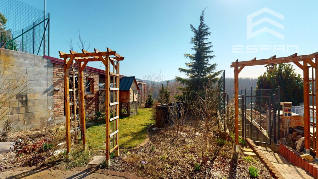 Novostavba rodinného domu s nerušeným výhľadom na ul. Lesná v Stupave