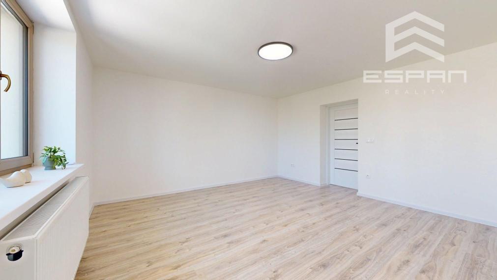 Rodinný dom po kompletnej rekonštrukcii, Sološnica