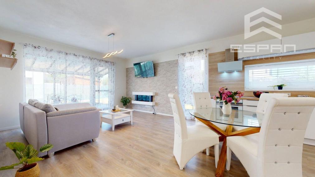 Moderný 3 izbový byt so záhradkou a parkovaním pre 2 autá, Kostolište