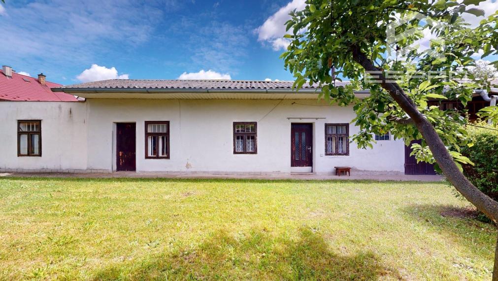 Rodinný dom s rozsiahlym pozemkom v obci Bílkové Humence