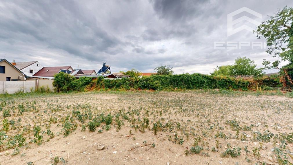 Pozemok na výstavbu rodinného domu