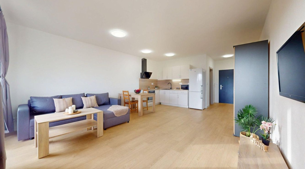 Kompletne zariadený 1i byt s predzáhradkou, Rohožník