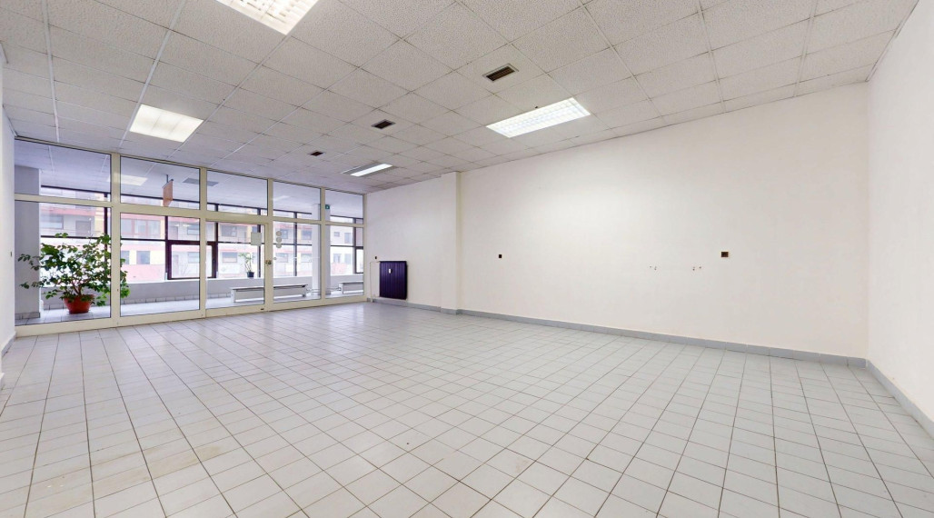 Obchodný/kancelársky priestor o výmere 75 m2 na ul. Záhorácka v Malackách