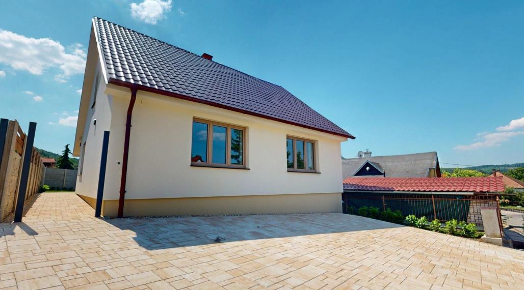 Rodinný dom po kompletnej rekonštrukcii, Sološnica