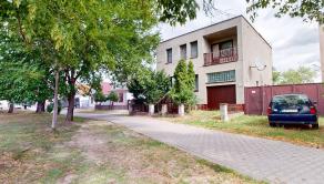 Rodinný dom na pozemku s rozlohou 731 m2 v obci Závod - fotografia 2
