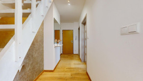 Moderný mezonetový 2 izbový byt s využitím podkrovia ako 3 izby - fotografia 35