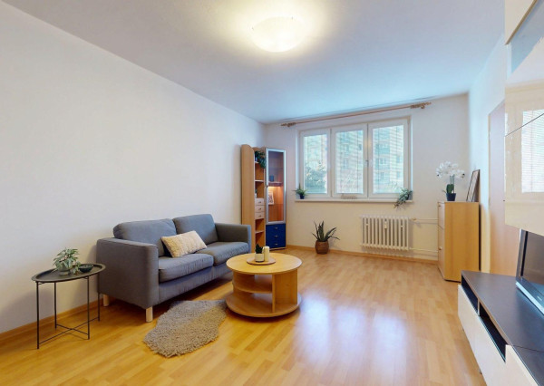 Na prenájom zariadený 2 izbový byt, Exnárova