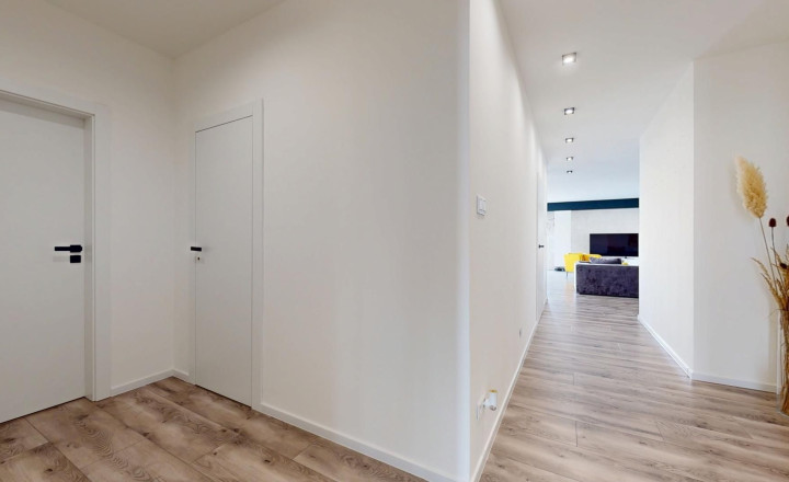 Kompletne zariadený rodinný bungalov s premyslenou dispozíciuou, dvojgarážou v obci Kostolište - fotografia 19