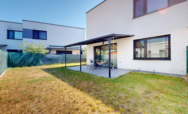 Moderný 3 izbový byt so záhradkou a parkovaním pre 2 autá, Kostolište - fotografia 30